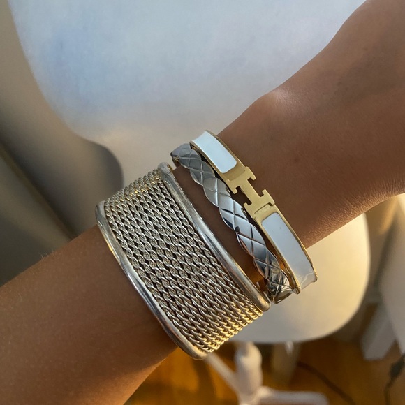 Chic Silver and Gold Bracelet Collection/Stack - Picture 1 of 12